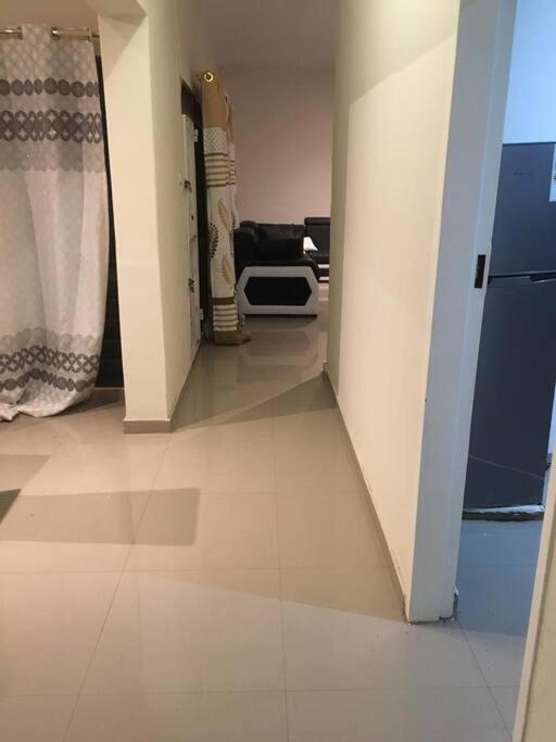 Spacious Zamtel Flat ルサカ エクステリア 写真